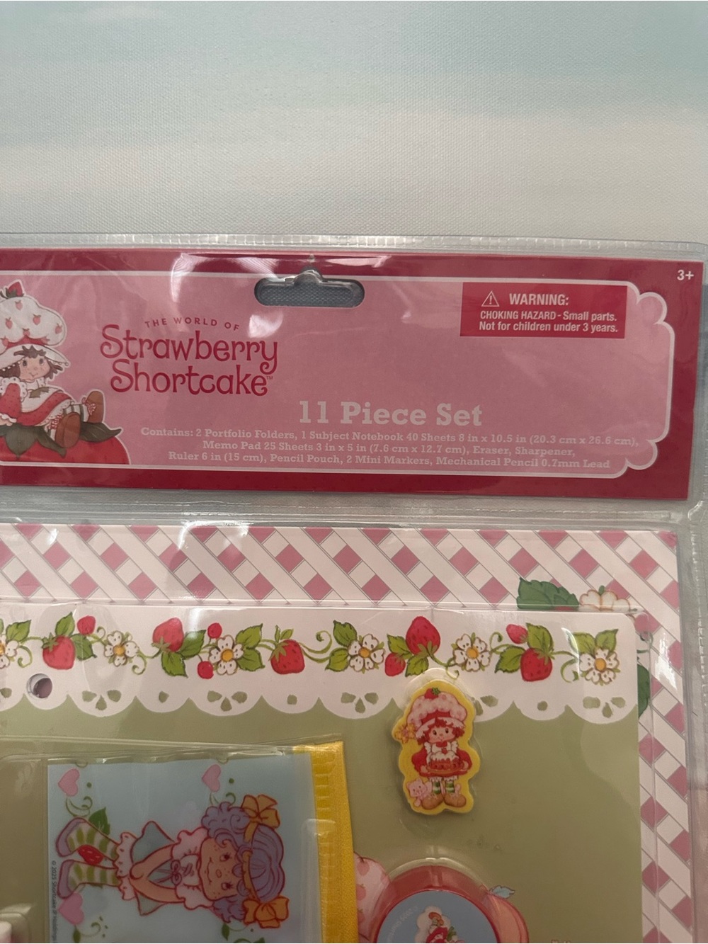 Strawberry Shortcake Pink & Green Girls Stationery Set - Picture 2 of 4